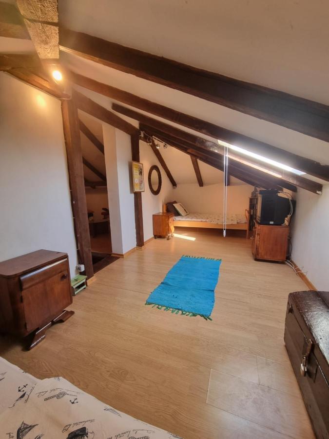 Apartment Gordan Trogir Exteriör bild